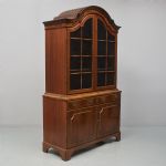 1332 6385 DISPLAY CABINET